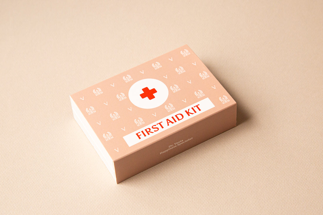 Limited Edition "FIRST AID KIT for Moms" Jewel bonbons