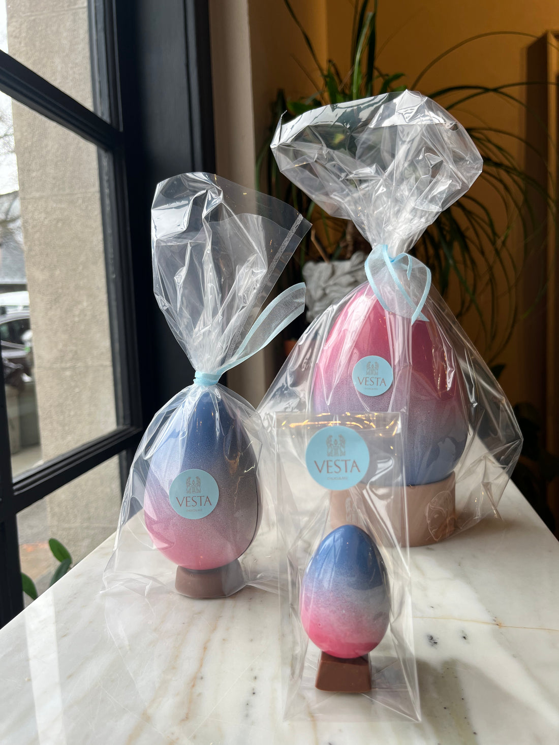 Chocolate easter eggs in 3 different sizes, individually bagged.